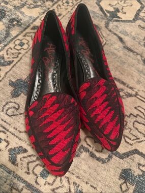 Alice + Olivia Red and Black Houndstooth Pointed-Toe Flats
